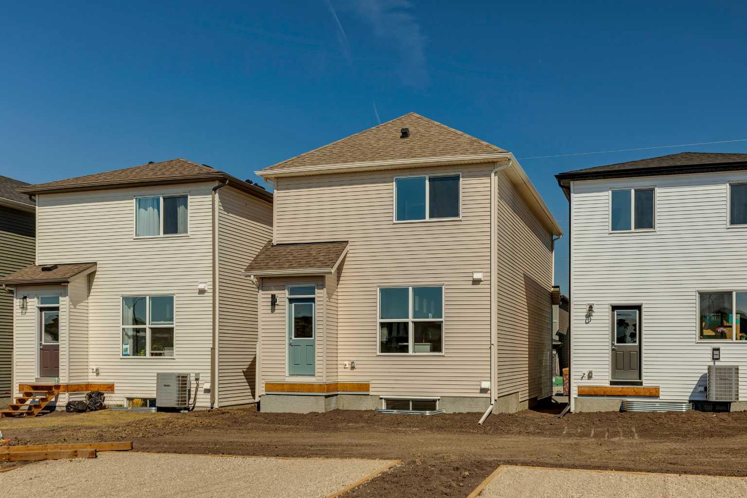 471 Hotchkiss Manor SE