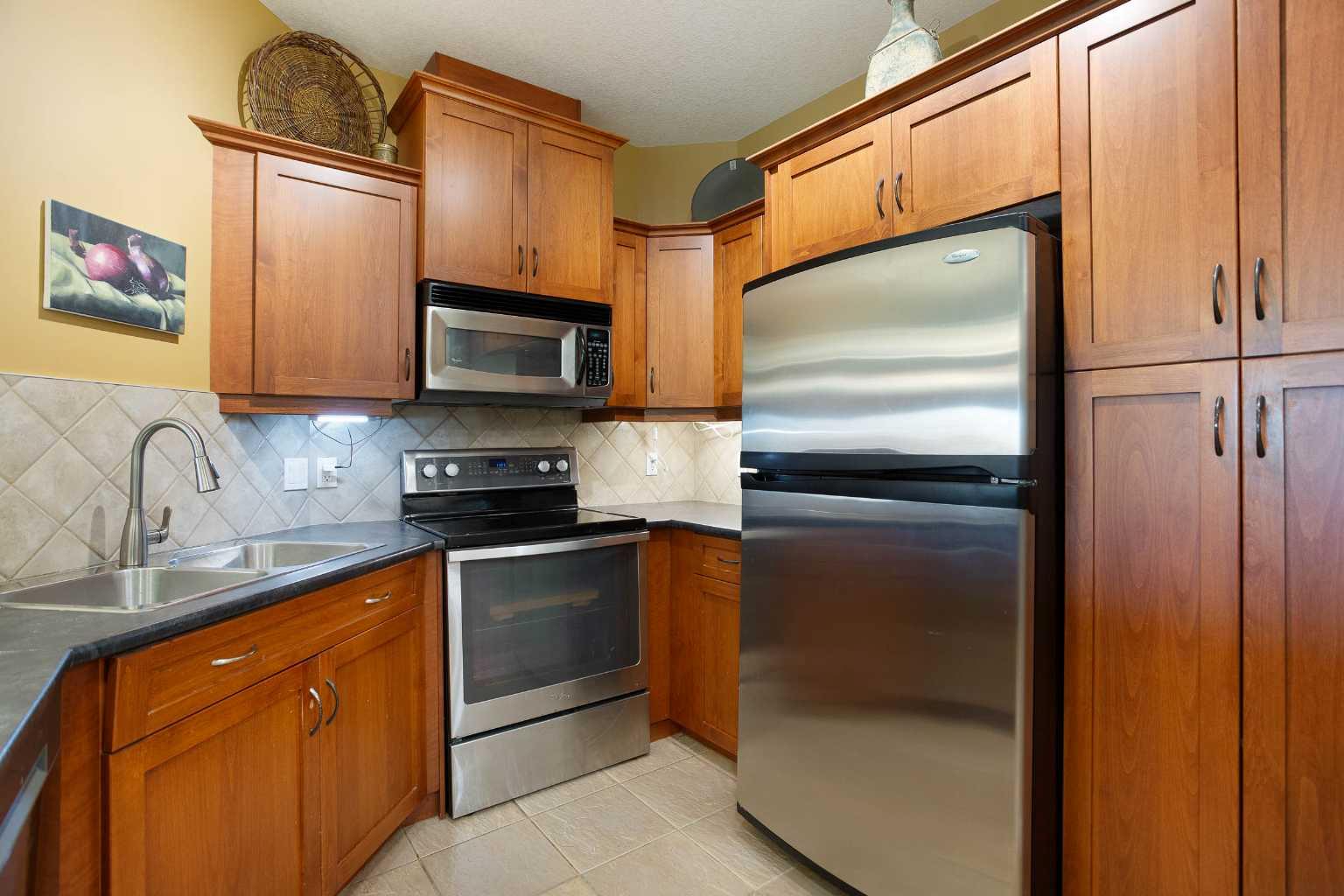 405, 10 Discovery Ridge Close SW