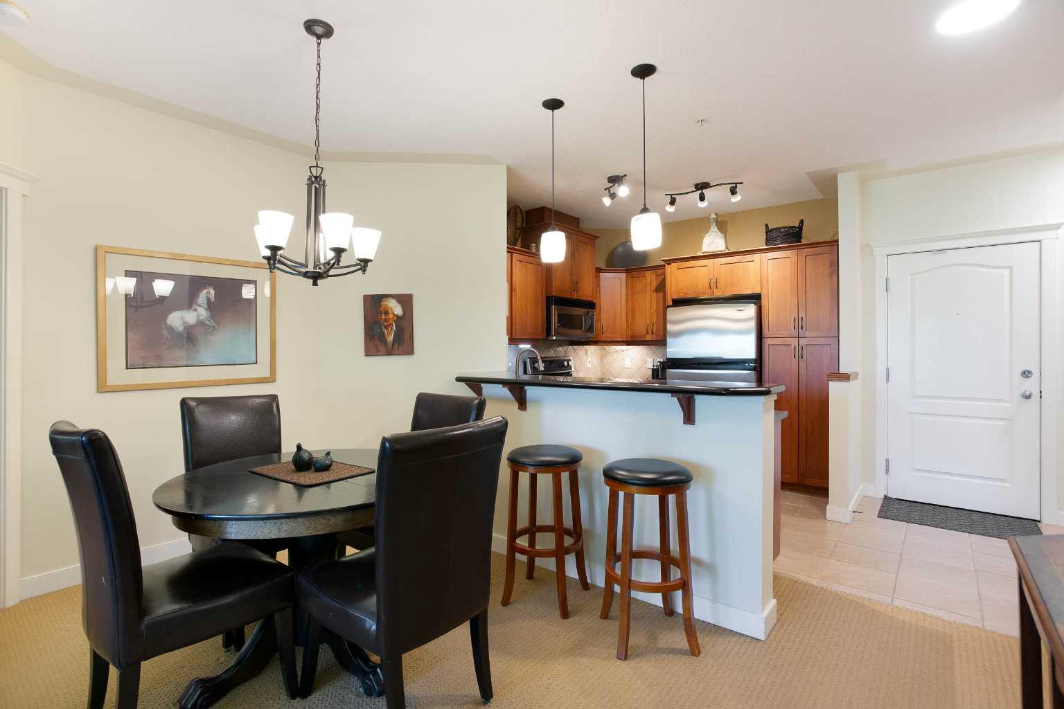 405, 10 Discovery Ridge Close SW