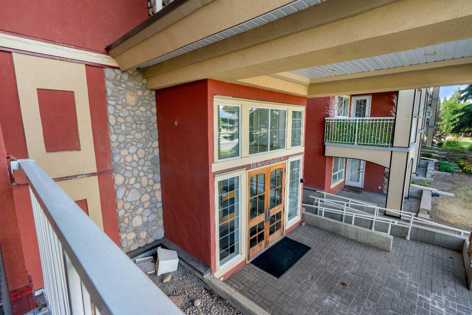214, 5115 Richard Road SW