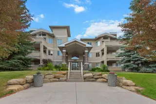 201, 20 Country Hills View NW