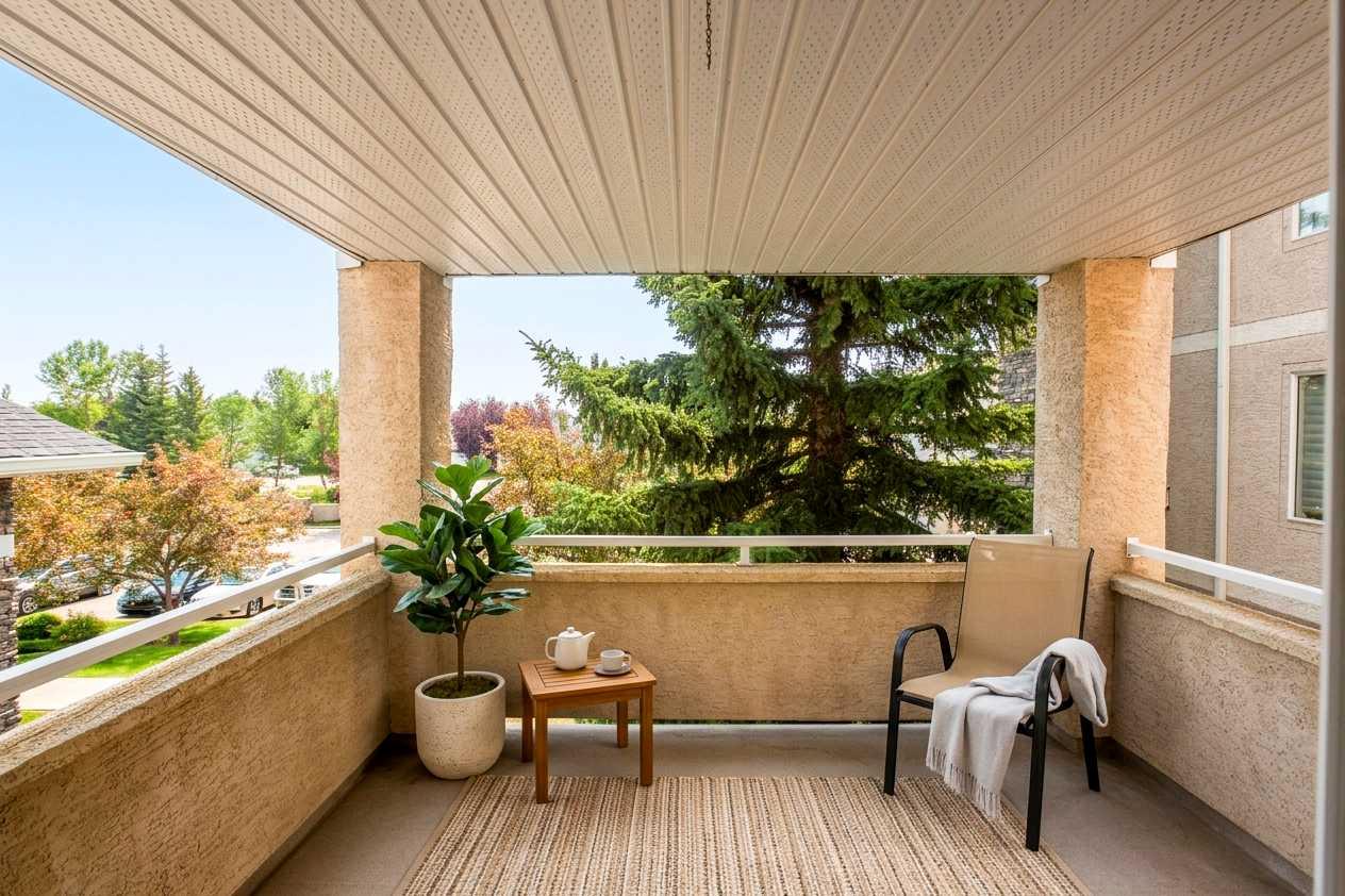 201, 20 Country Hills View NW