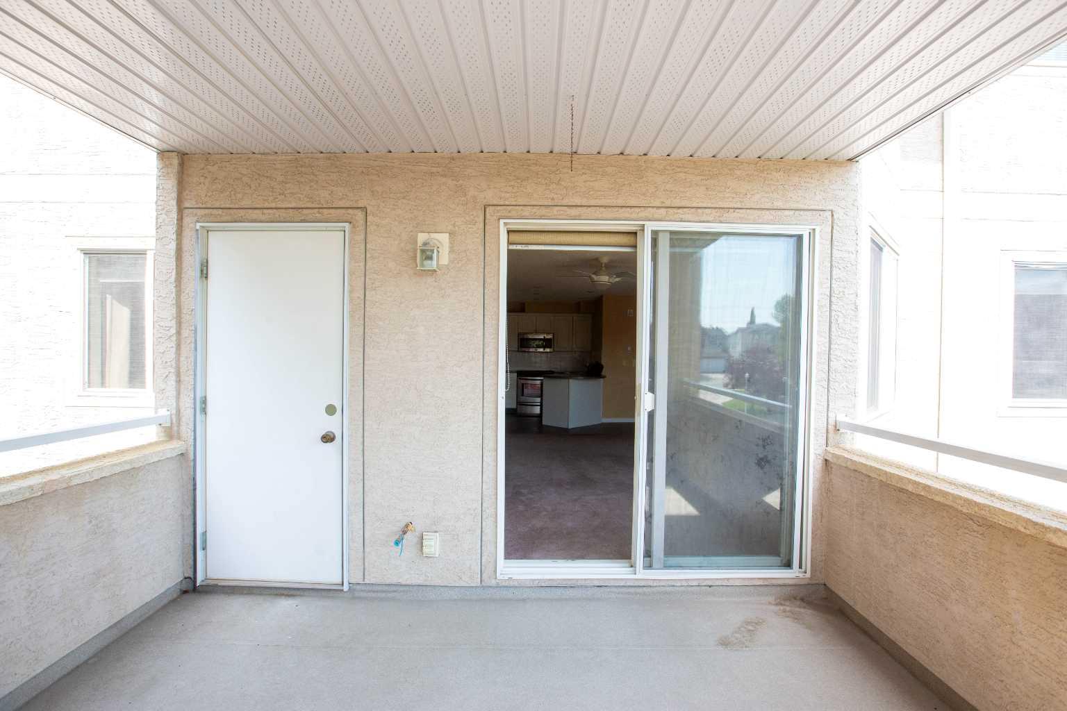 201, 20 Country Hills View NW