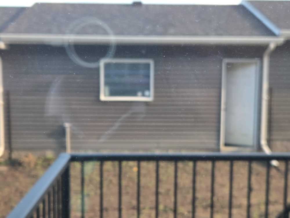 195 Lanark Gate SE