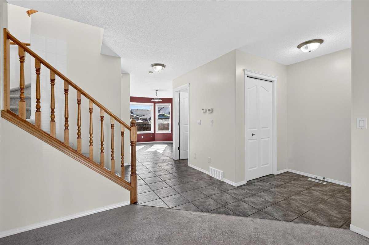 155 Tarington Green NE