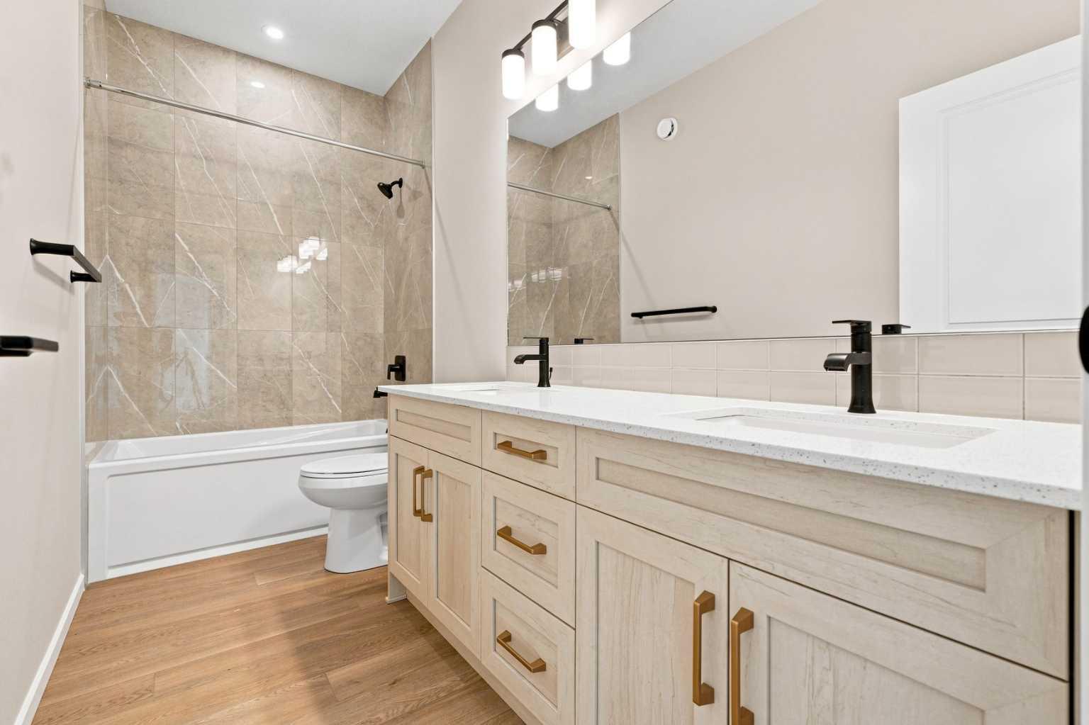 62 Cityline Common NE