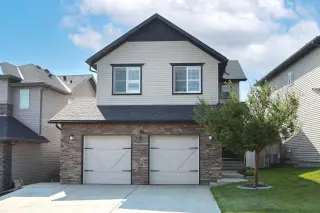 159 Sherwood Crescent NW