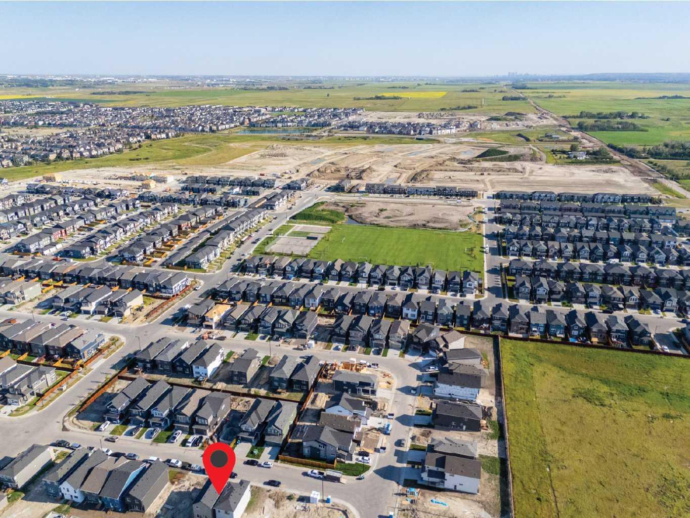 22 Chinook Winds Court SW
