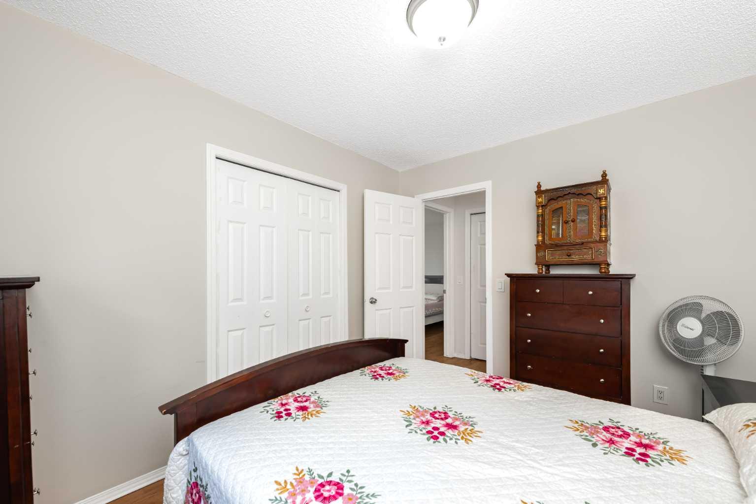 210 Taracove Landing NE