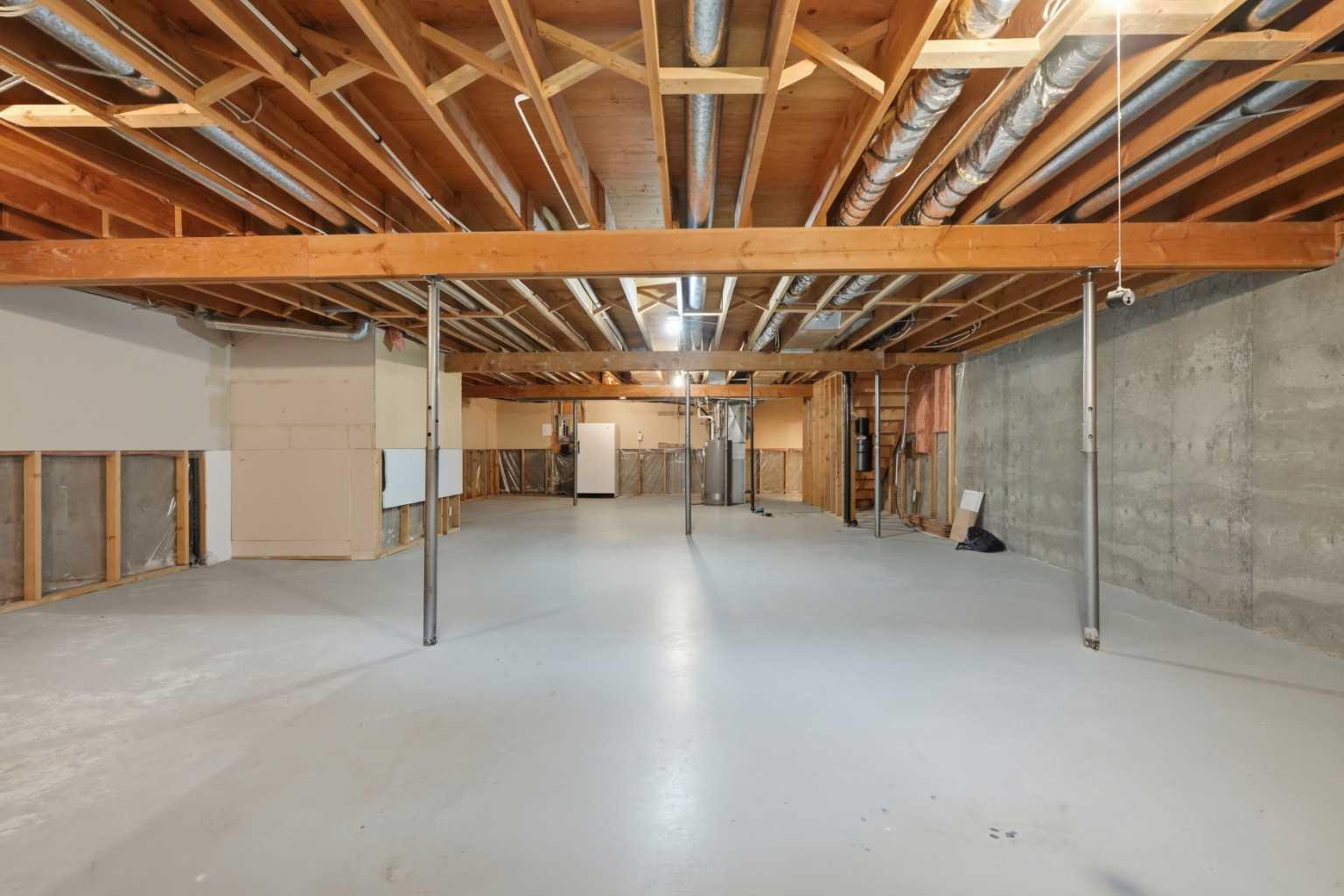 30 Sandarac Circle NW