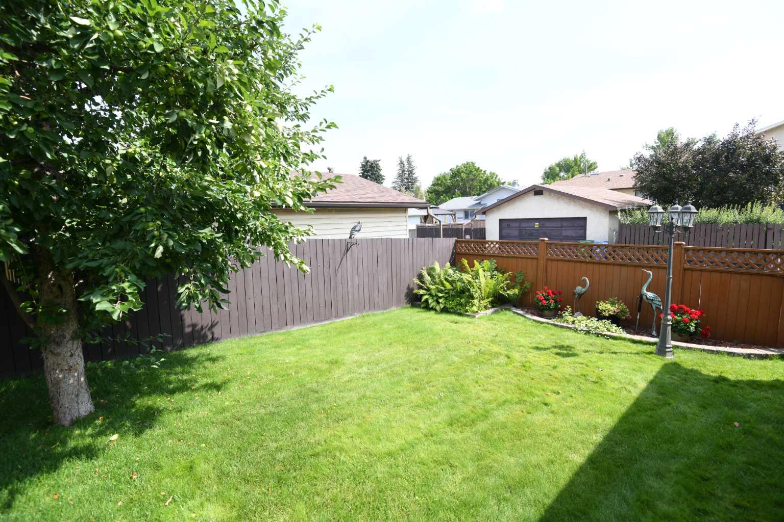 168 Templewood Drive NE