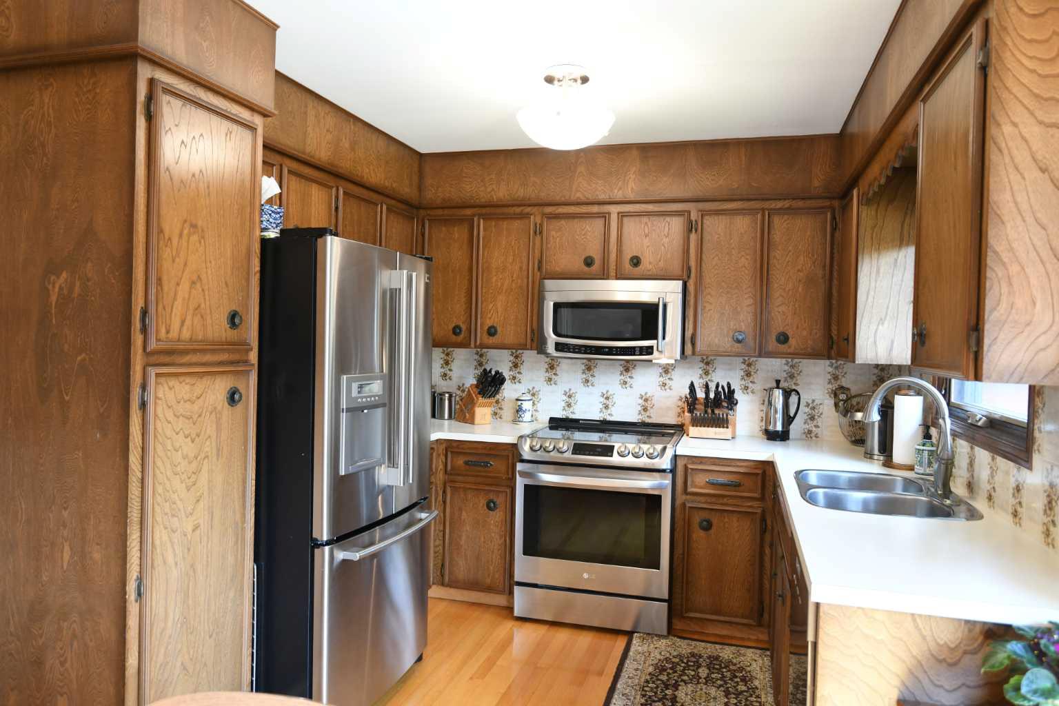 168 Templewood Drive NE