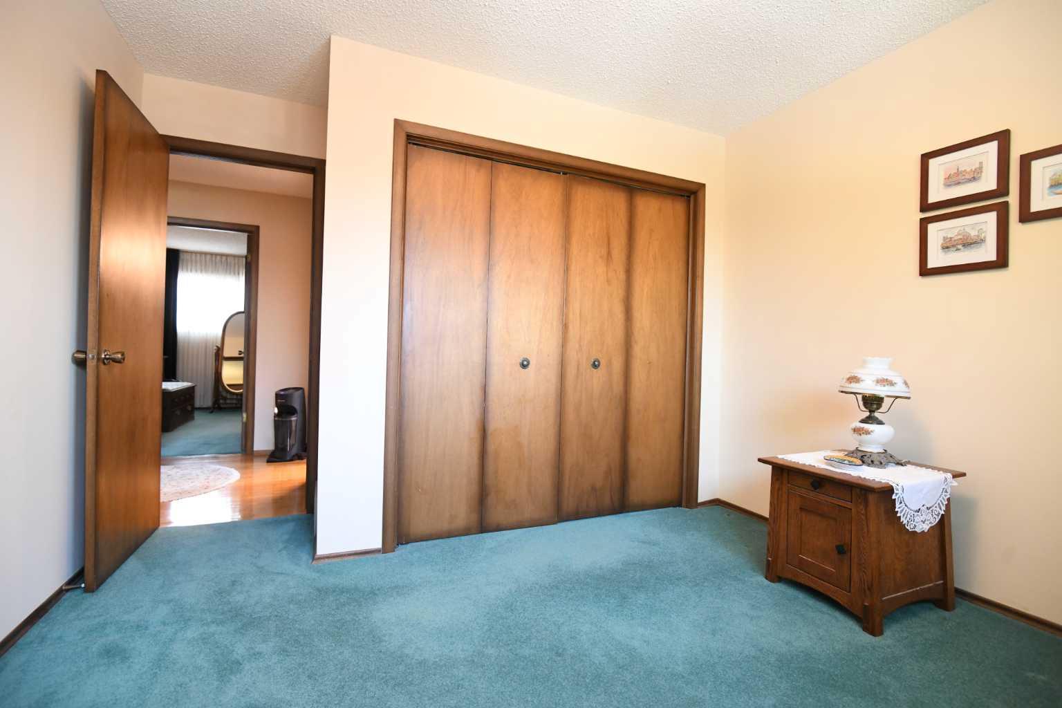 168 Templewood Drive NE