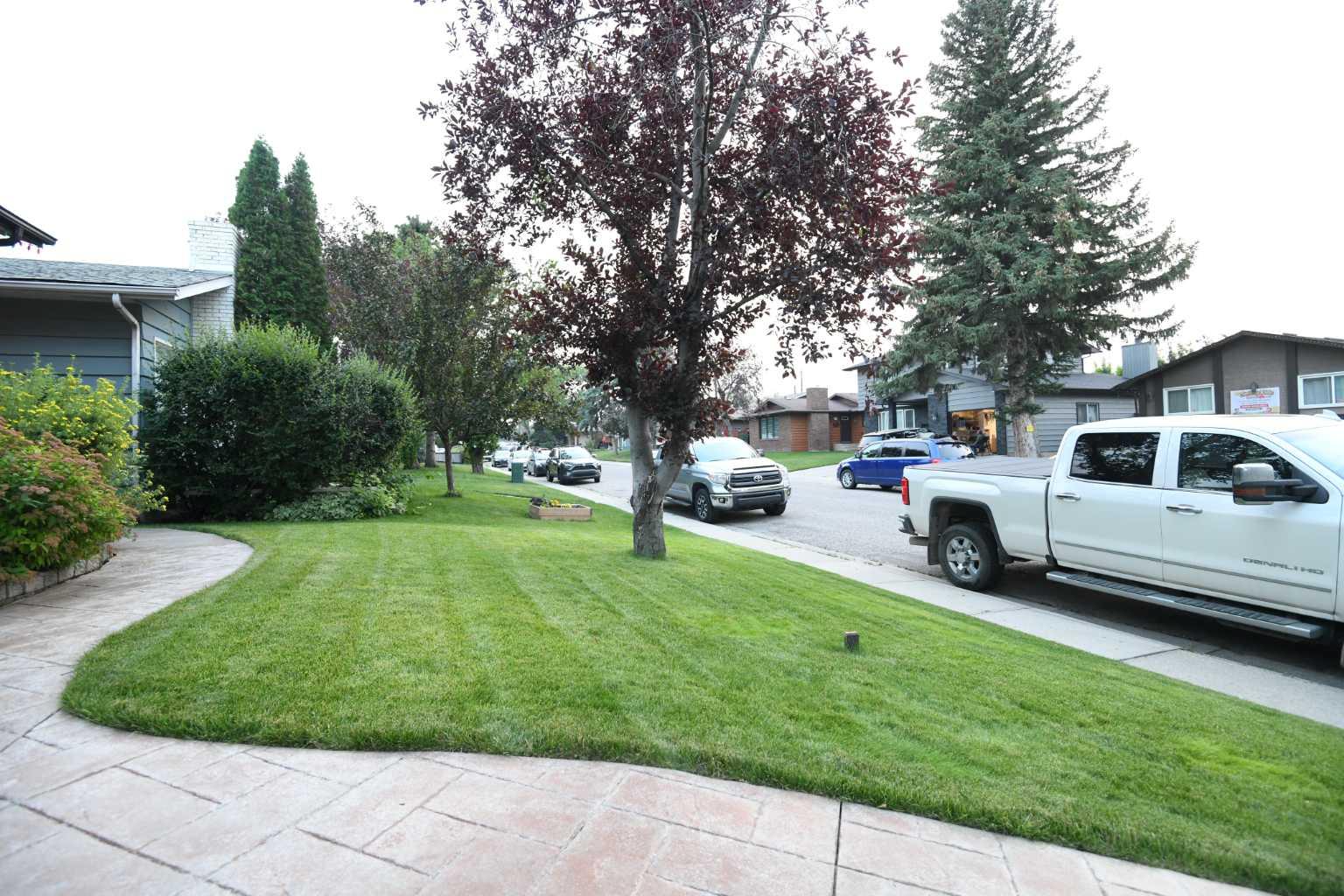 168 Templewood Drive NE