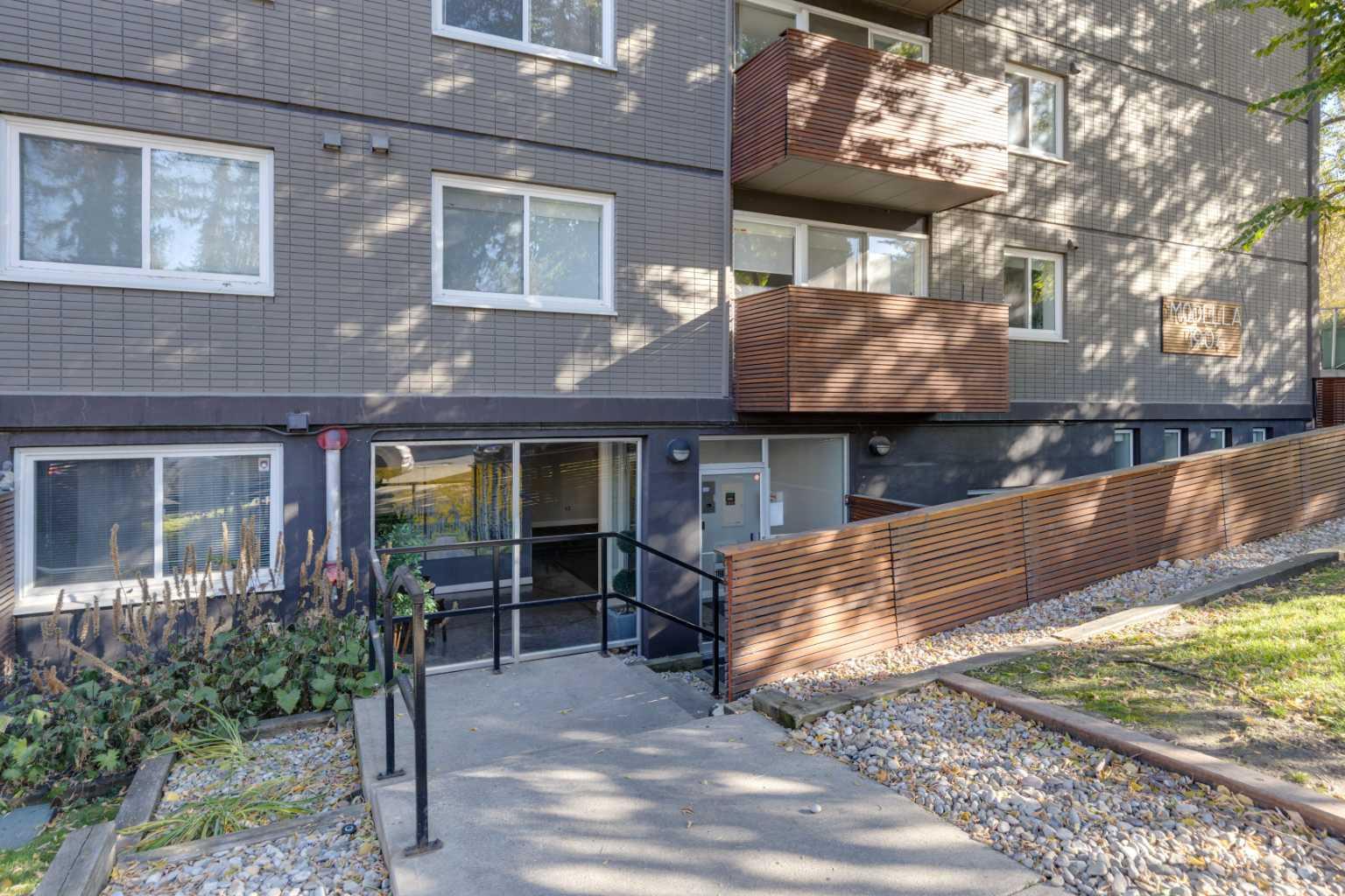 304, 1904 10 Street SW