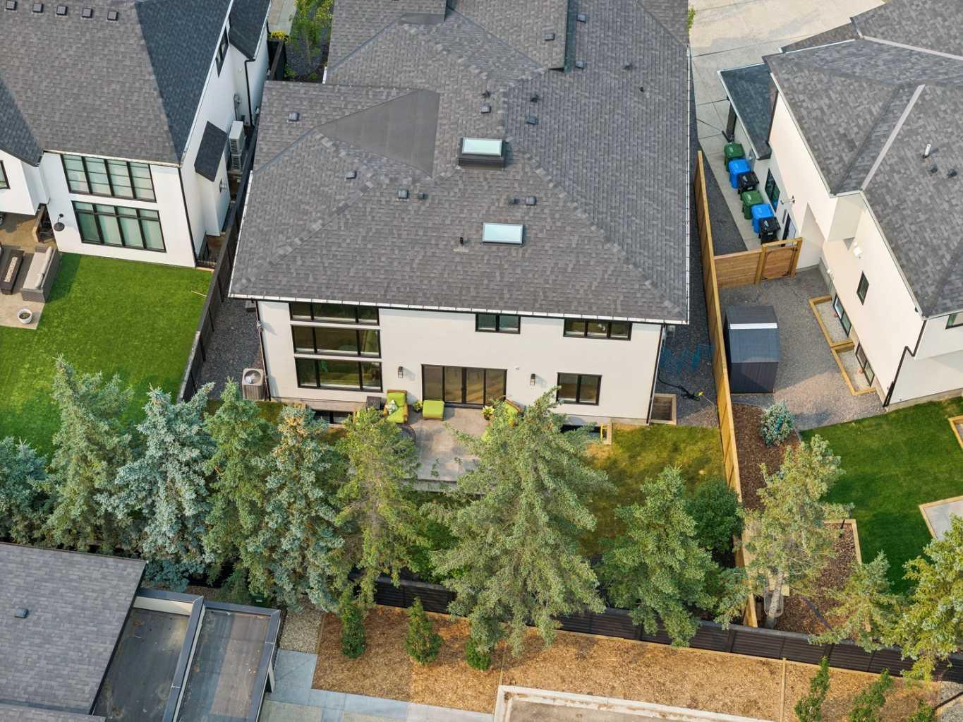 23 Elveden Park SW