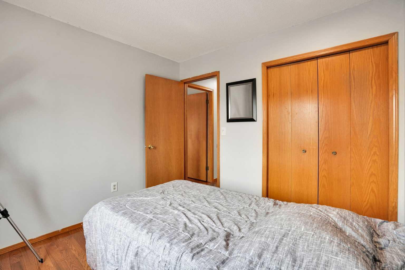 16 Sun Harbour Crescent SE