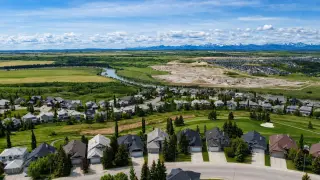 321 Gleneagles View 