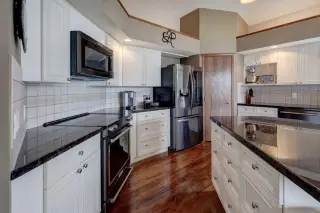 321 Gleneagles View 
