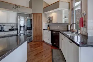 321 Gleneagles View 