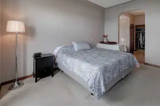 321 Gleneagles View 