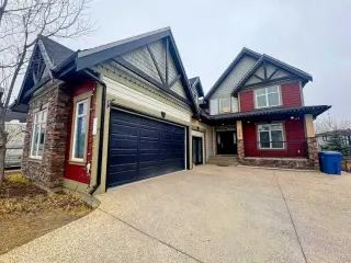 109 Kinniburgh Boulevard E Boulevard E
