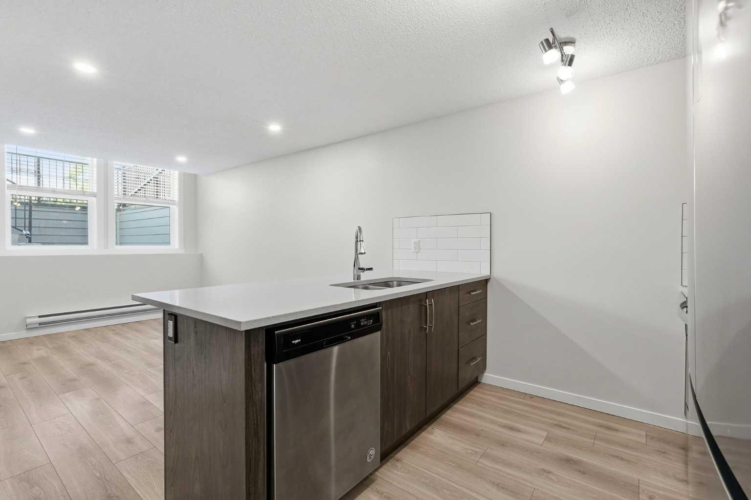124 Cranbrook Square SE