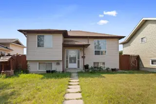 224 Faldale Close NE