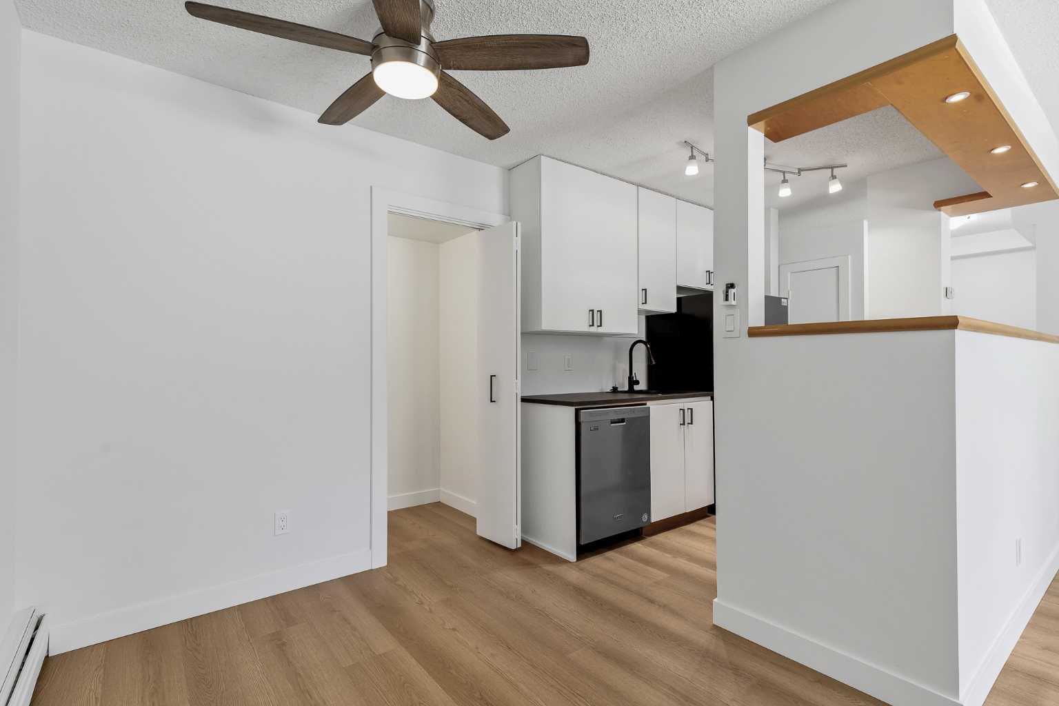 319, 315 Heritage Drive SE