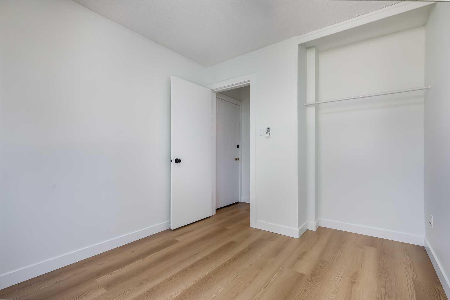 319, 315 Heritage Drive SE
