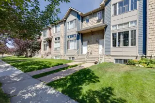 7008, 2370 Bayside Road SW