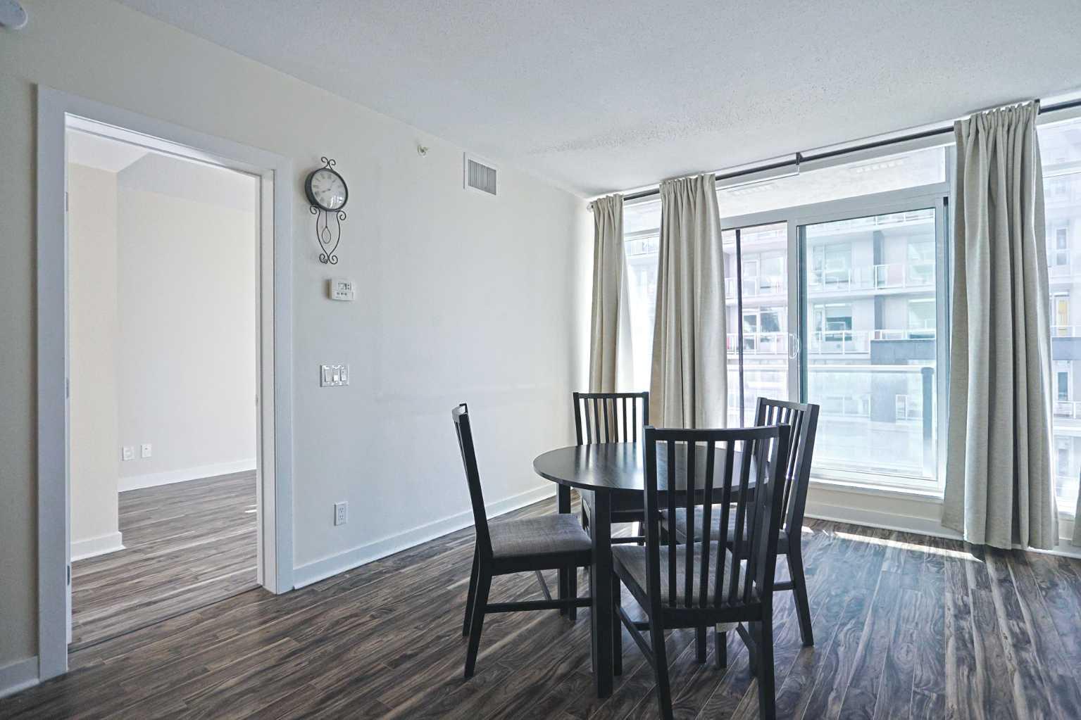904, 10 Brentwood Common NW