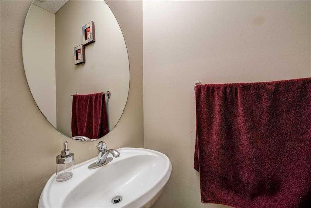 12 Skyview Springs Gardens NE