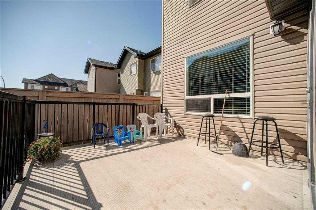 12 Skyview Springs Gardens NE