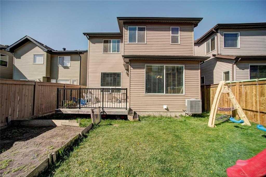 12 Skyview Springs Gardens NE