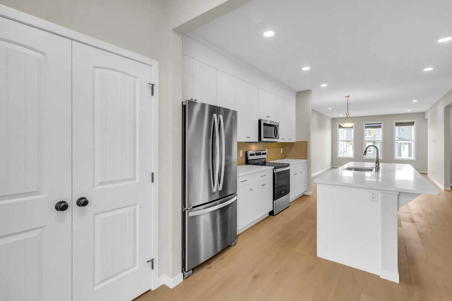 249 Aquila Drive NW