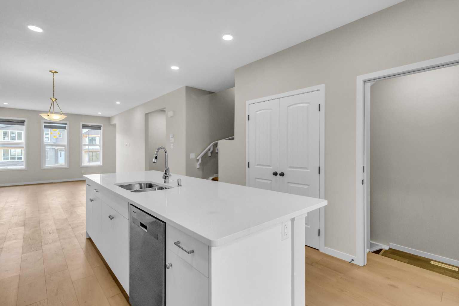 249 Aquila Drive NW
