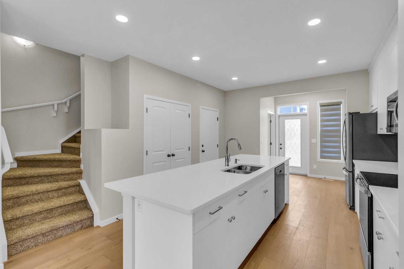 249 Aquila Drive NW