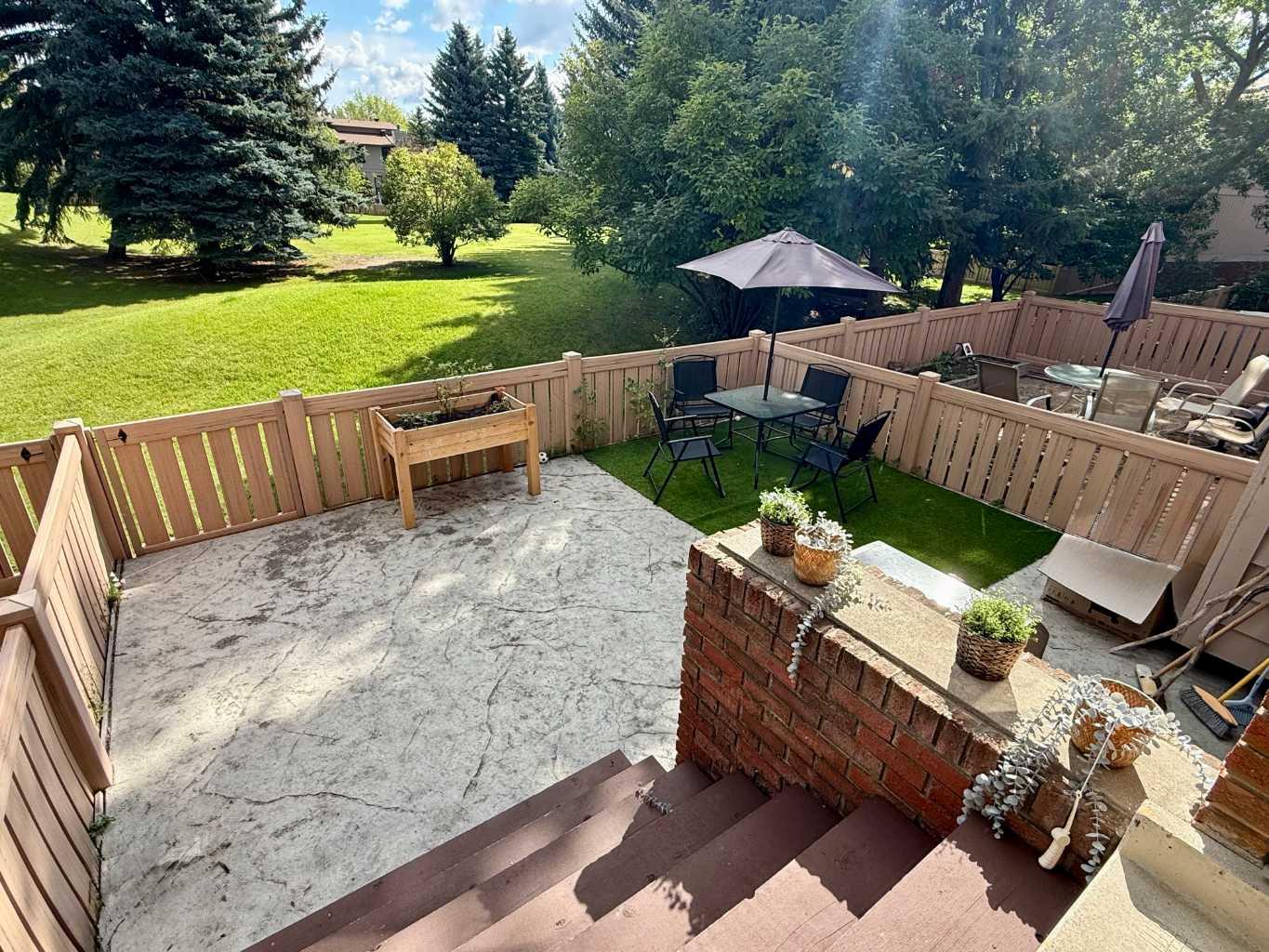 58 Canterbury Gardens SW