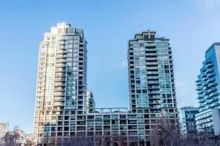 1615, 222 Riverfront Avenue SW