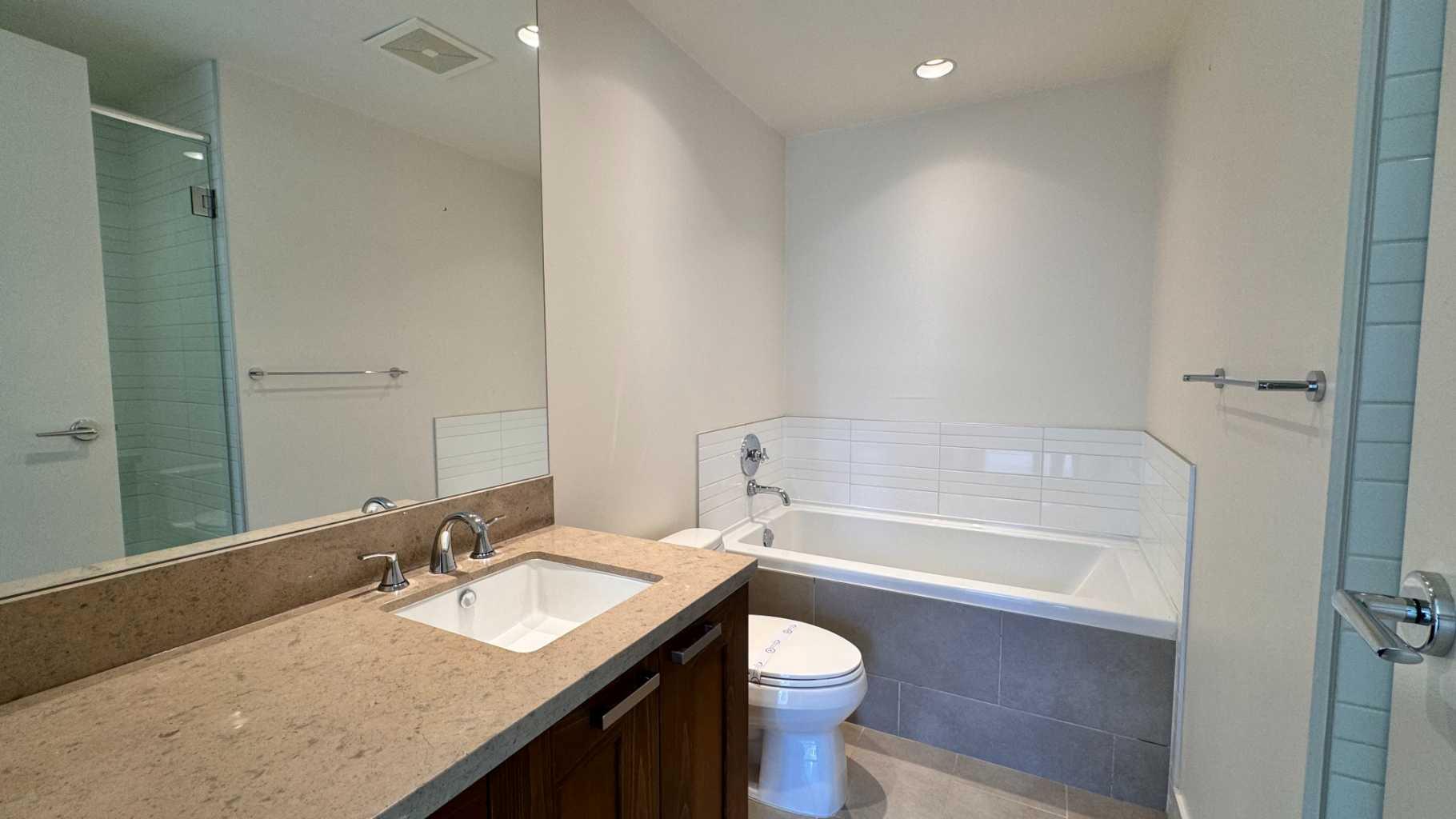 1615, 222 Riverfront Avenue SW