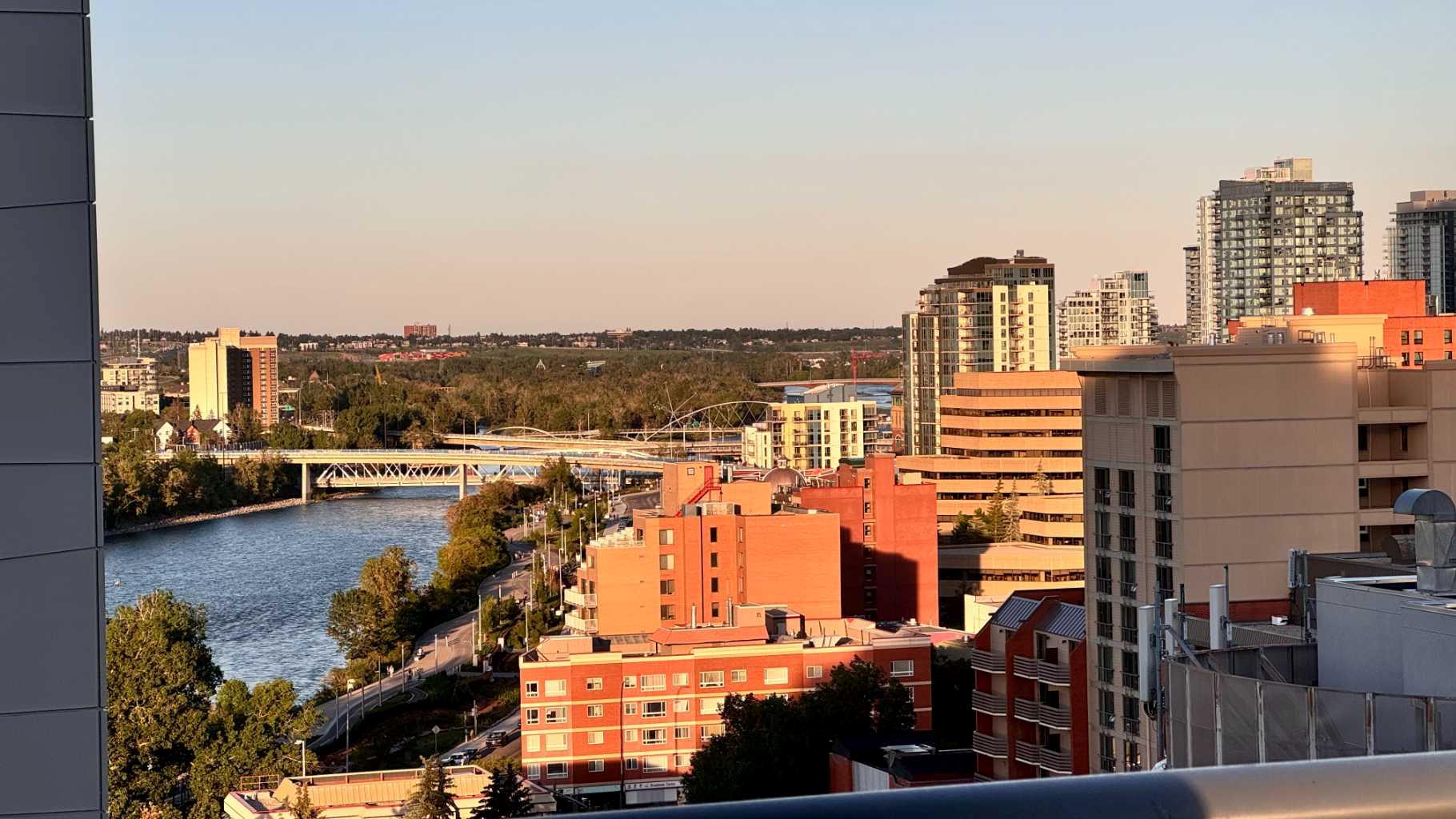 1615, 222 Riverfront Avenue SW