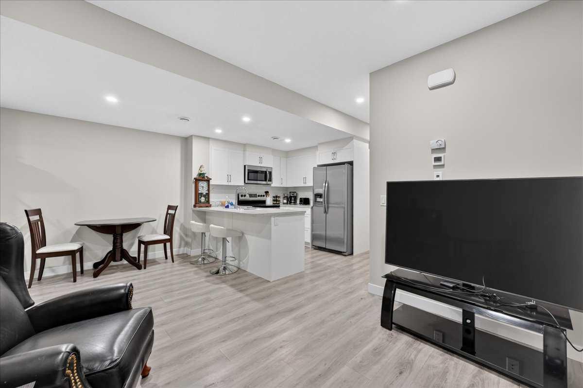 97 Seton Manor SE