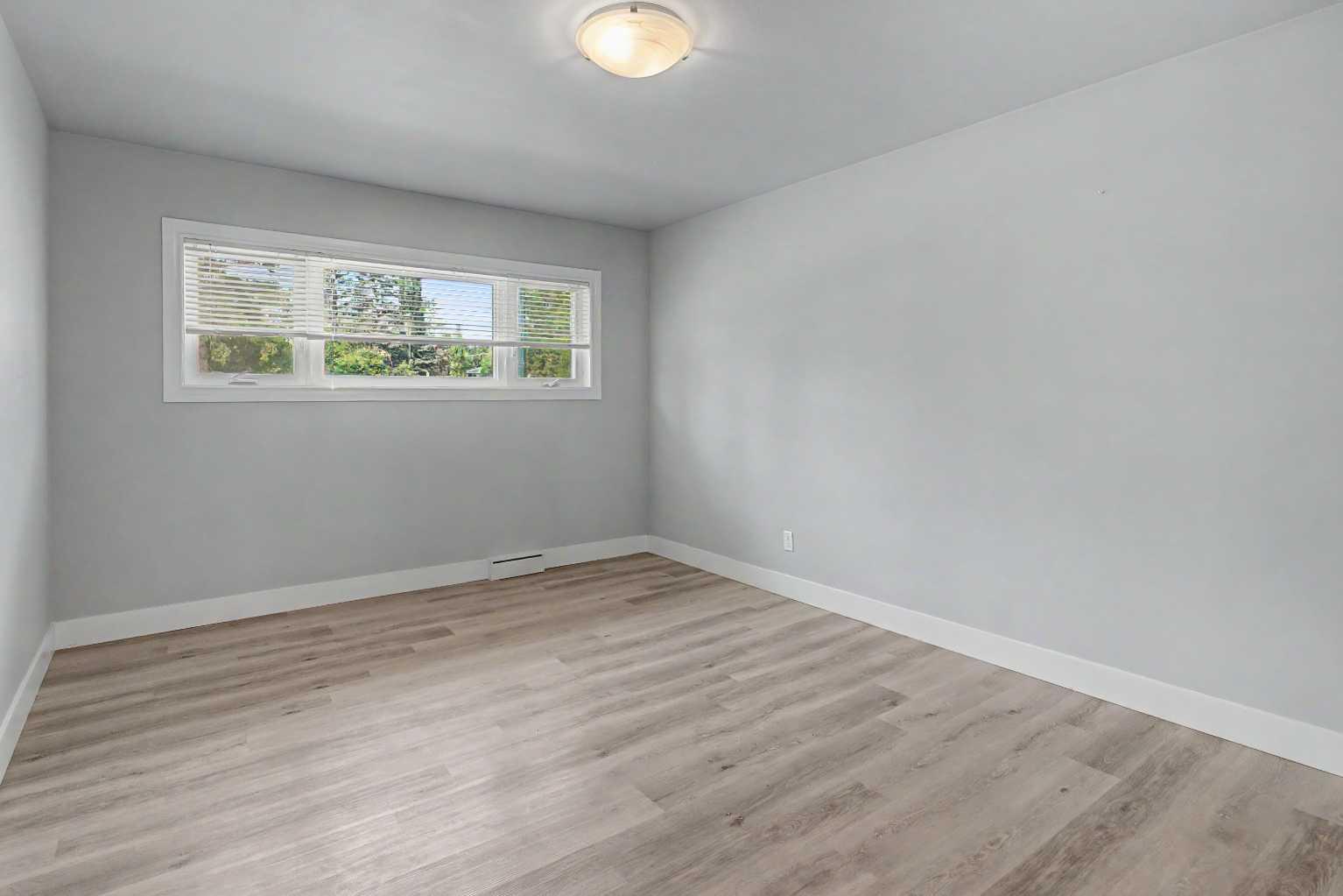 18 Collingwood Place NW