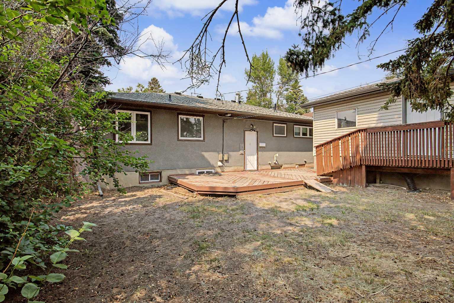 18 Collingwood Place NW