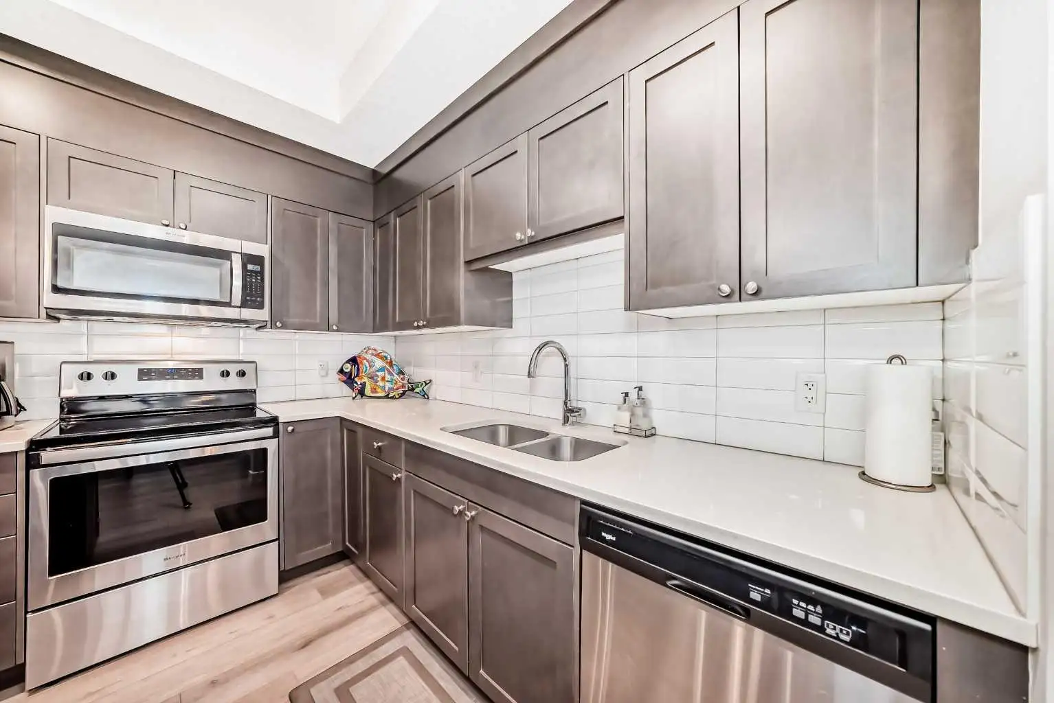 402, 30 Shawnee Common SW