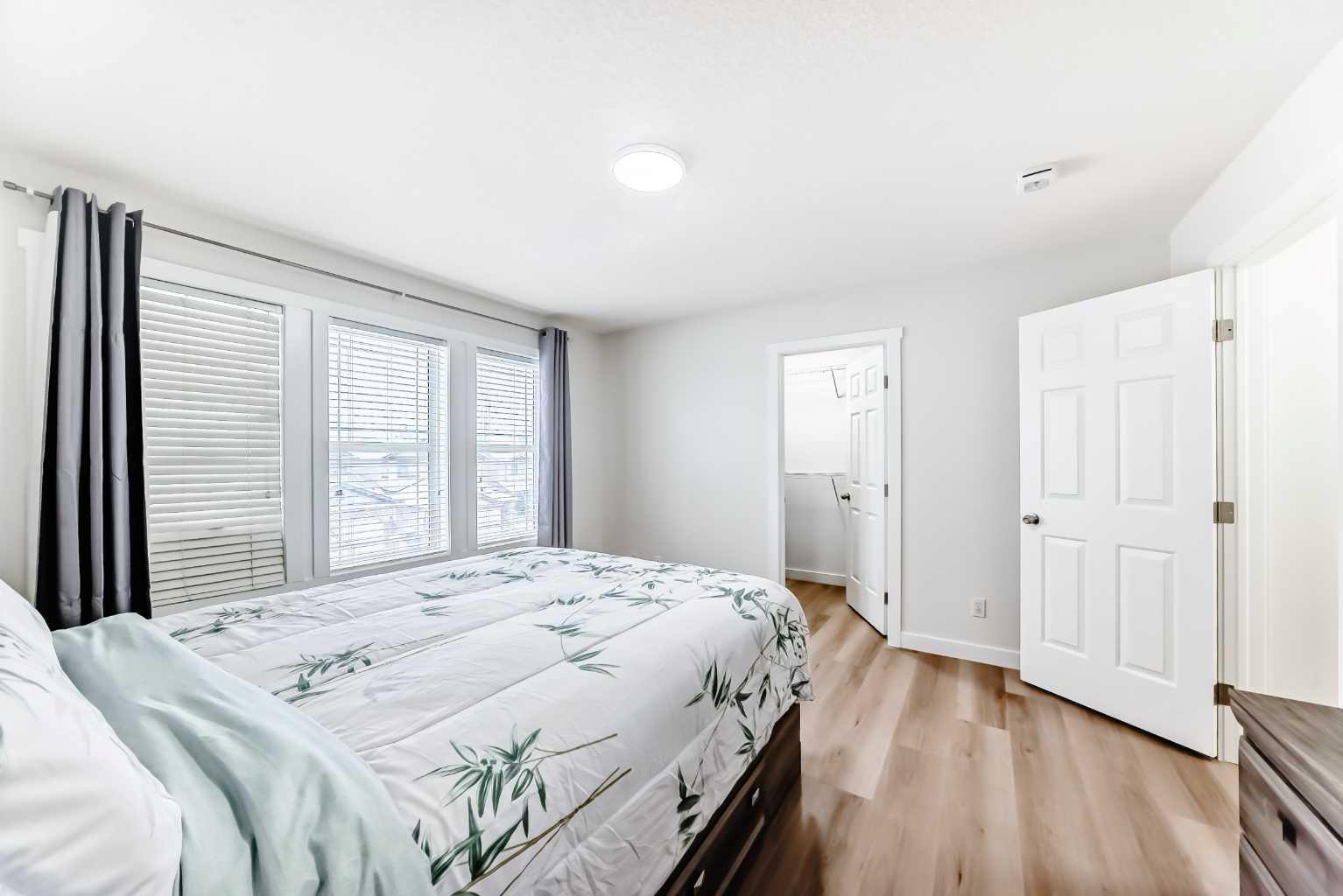 170 Country Hills Heights 