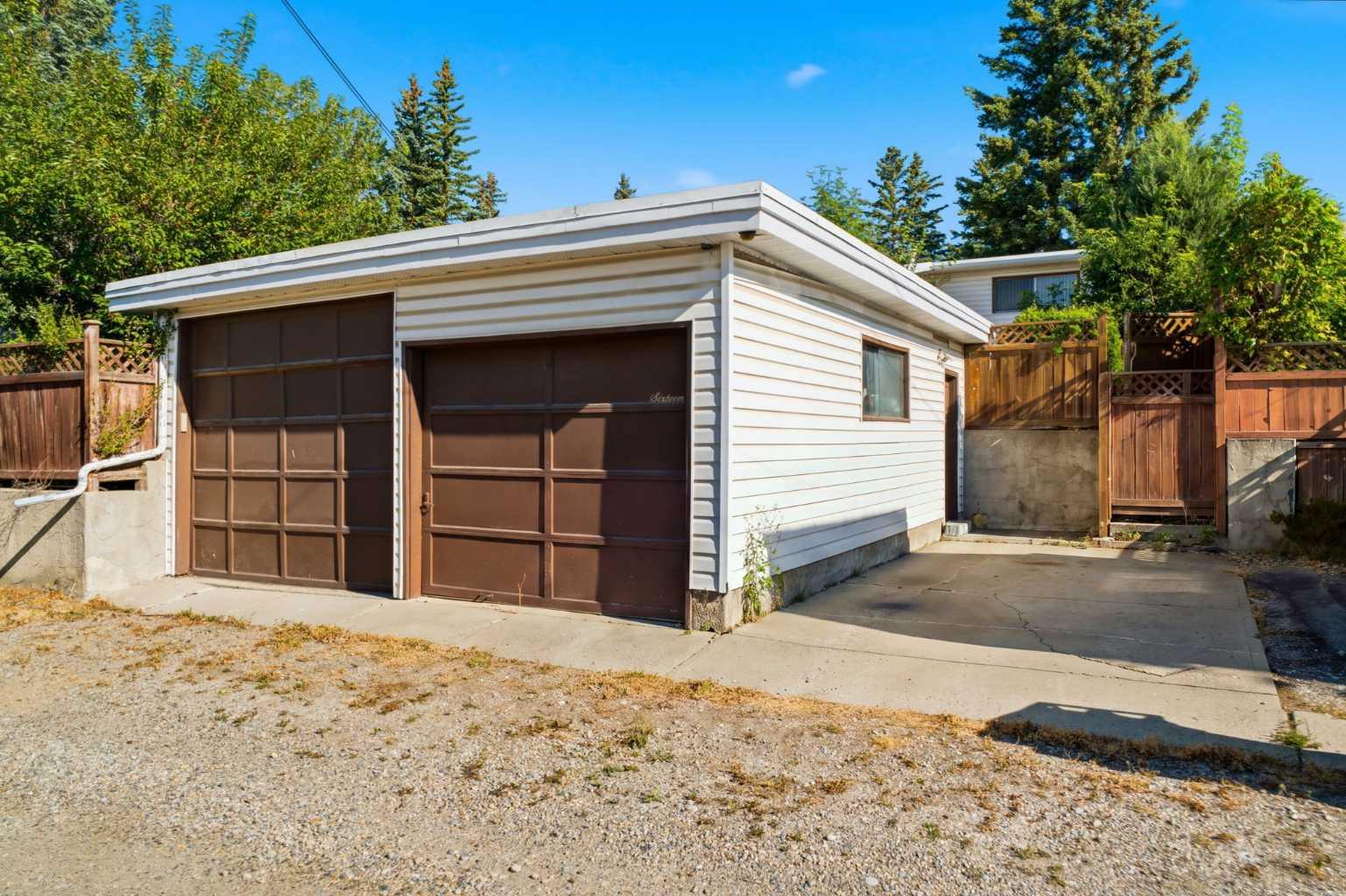 16 Dalroy Crescent NW