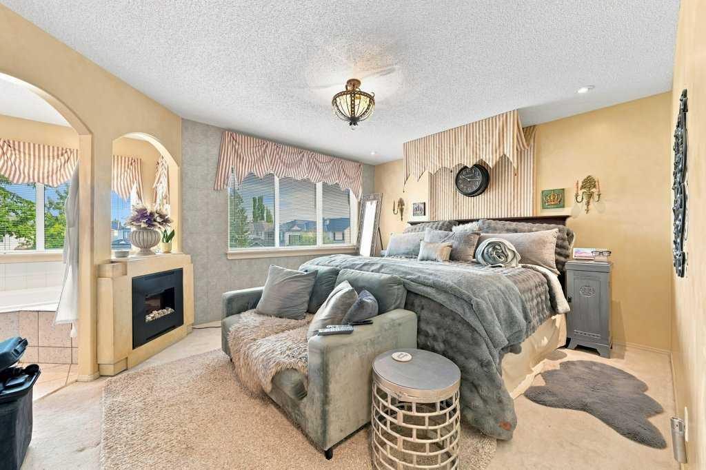 236 Chaparral Drive SE