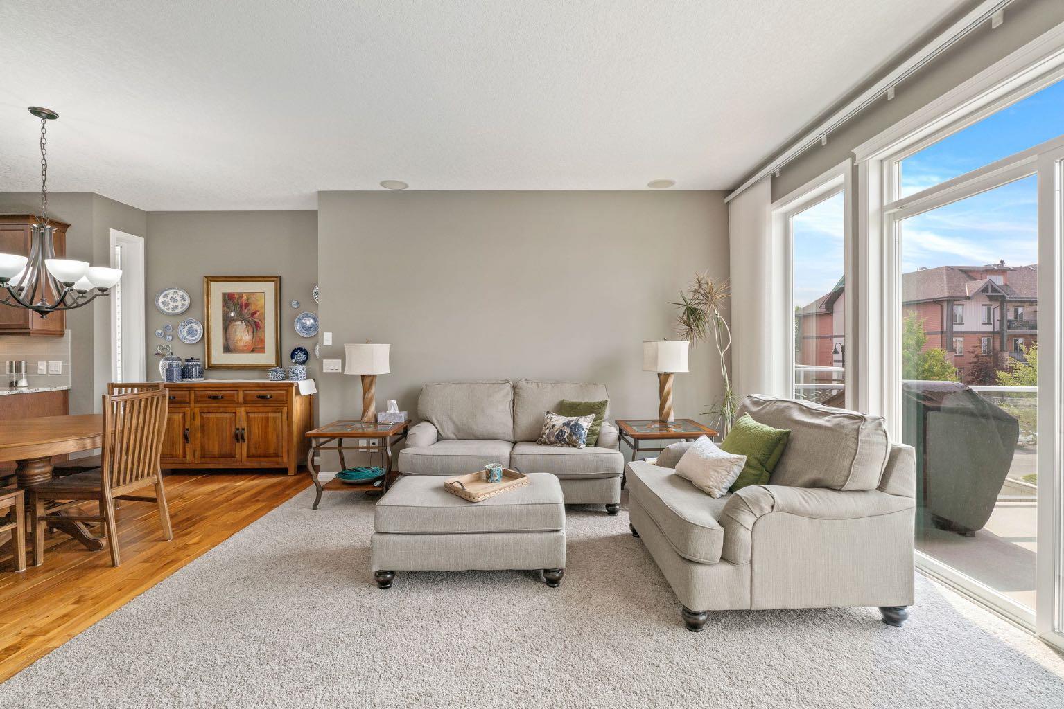 204 Sunset Square 
